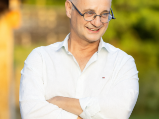 🗣️ Recrutement : Yves Ackermann rejoint Akidaia en tant que Directeur Commercial.